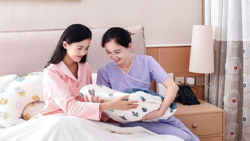 孕期护肤步骤：油性肌肤妈妈的护肤秘籍