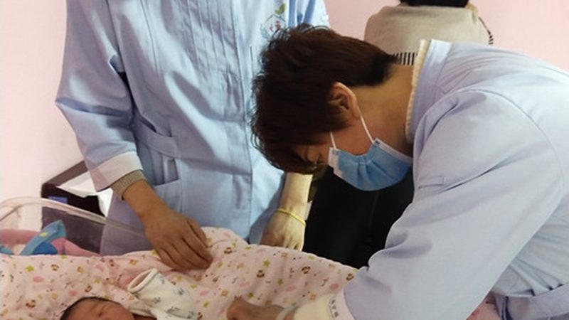 催乳师价格之谜：揭秘靠谱选择背后的真相